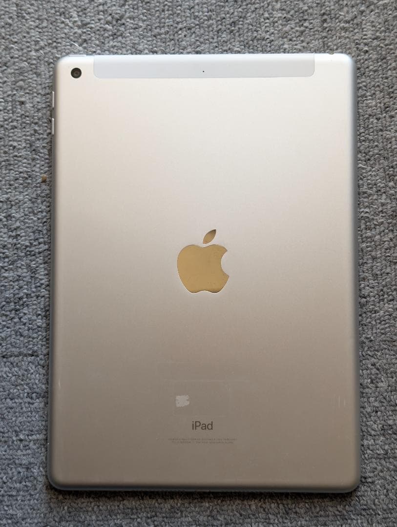 Apple iPad (第６世代) Wi-Fi + Cellular 32GB