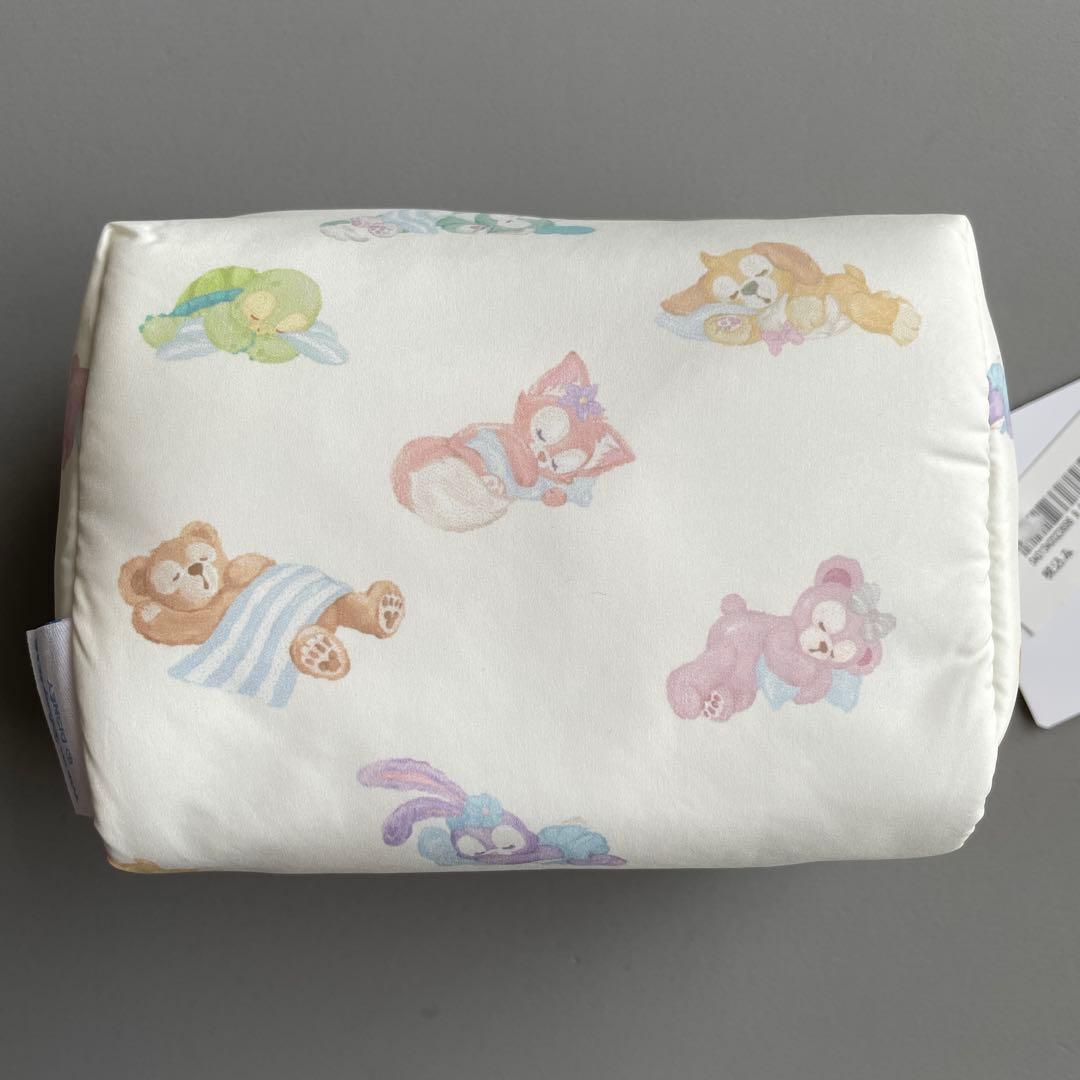 ディズニー　ダッフィー ジェラートピケ 総柄ポーチ　ダッフィー&フレンズ