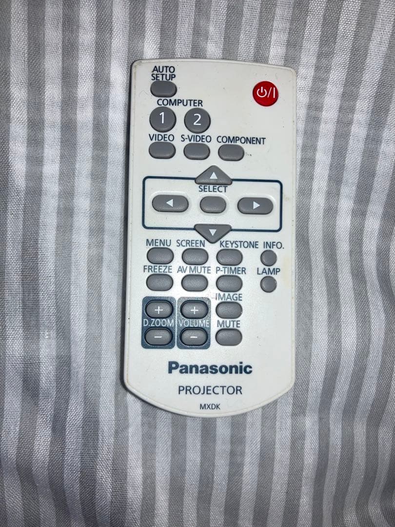 Panasonic PT-LW25H プロジェクター