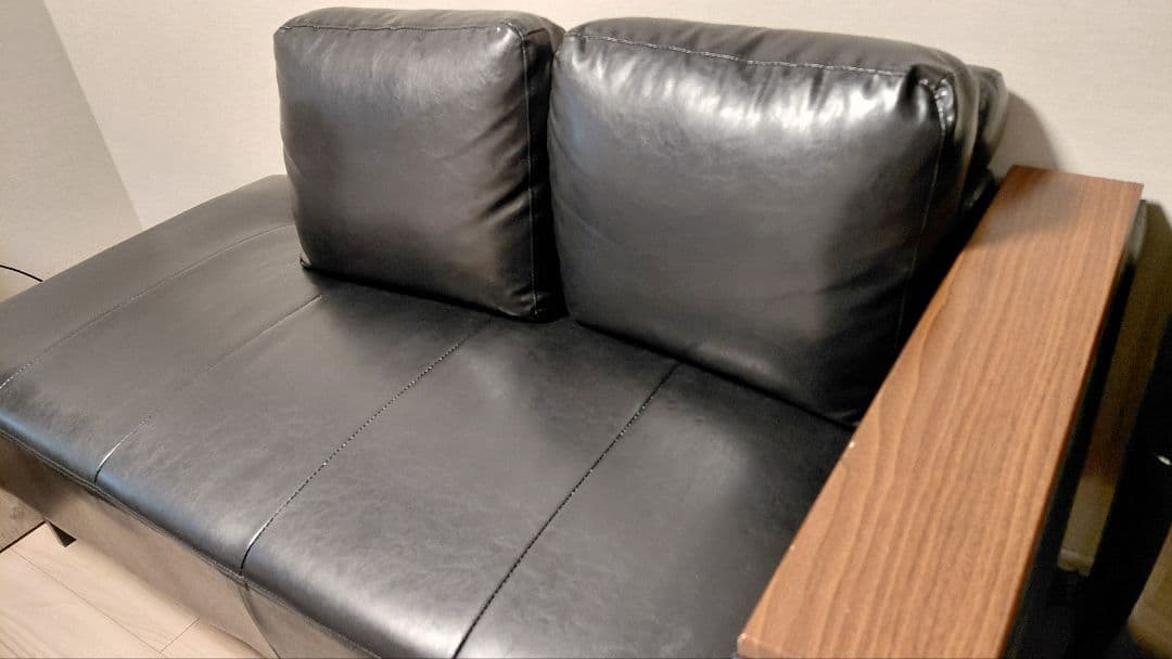 2.5人掛けソファ 片肘デザイン アシンメトリー ヴィンテージスタイル モダン