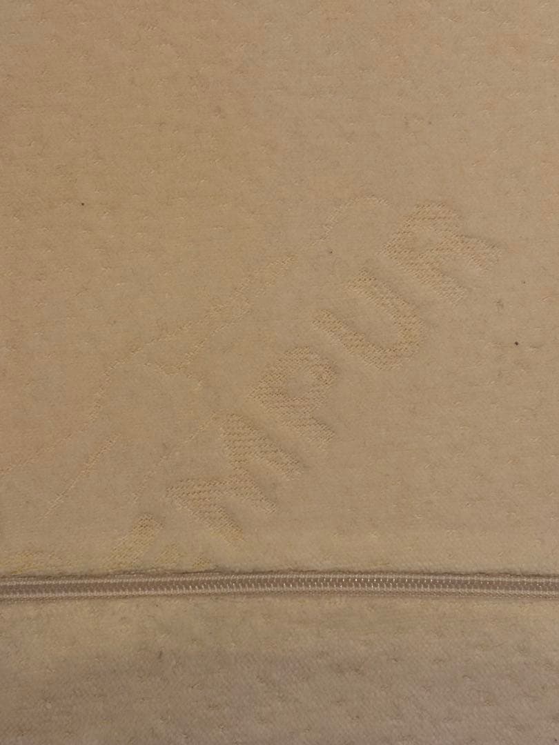 テンピュール 枕　Lサイズ　＋ピローケース2枚付き