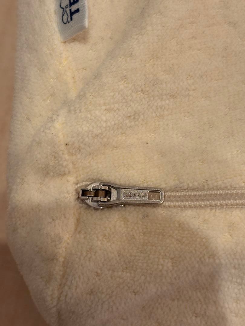 テンピュール 枕　Lサイズ　＋ピローケース2枚付き