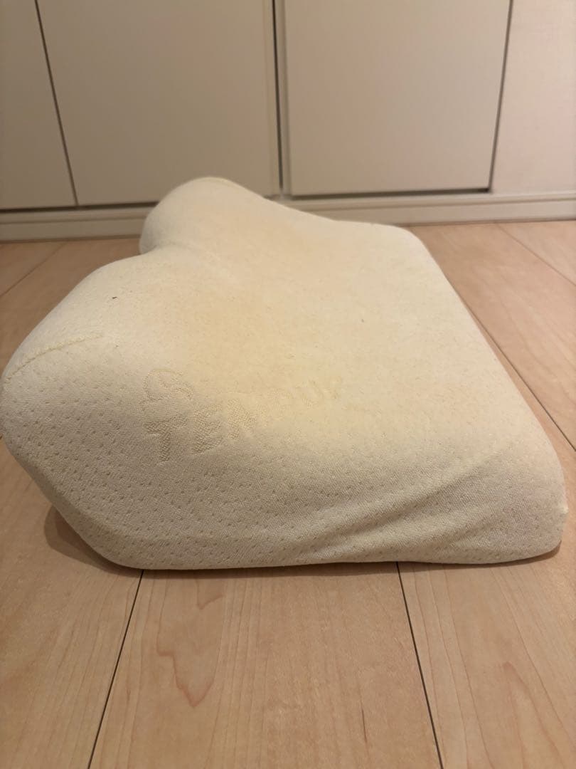 テンピュール 枕　Lサイズ　＋ピローケース2枚付き