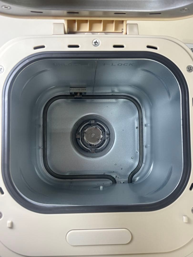 アイリスオーヤマ コンパクト ホームベーカリー IBM-010-C 中古品