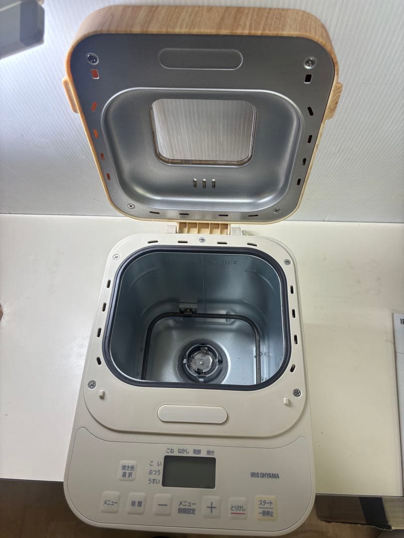 アイリスオーヤマ コンパクト ホームベーカリー IBM-010-C 中古品