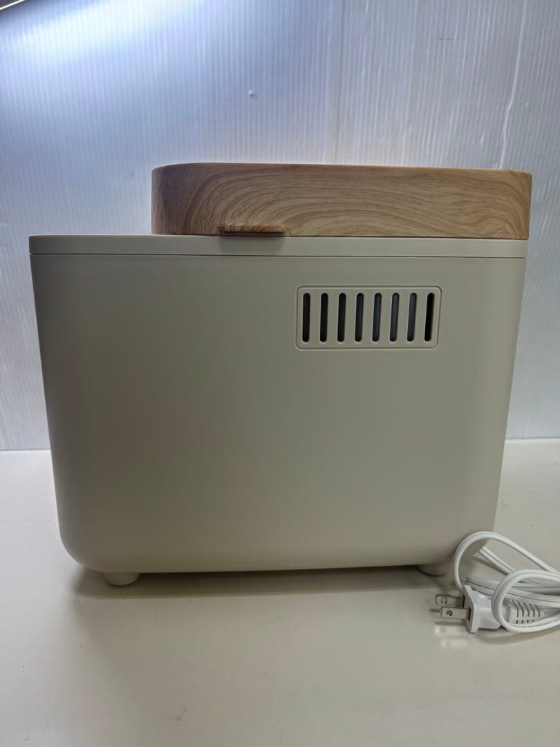 アイリスオーヤマ コンパクト ホームベーカリー IBM-010-C 中古品