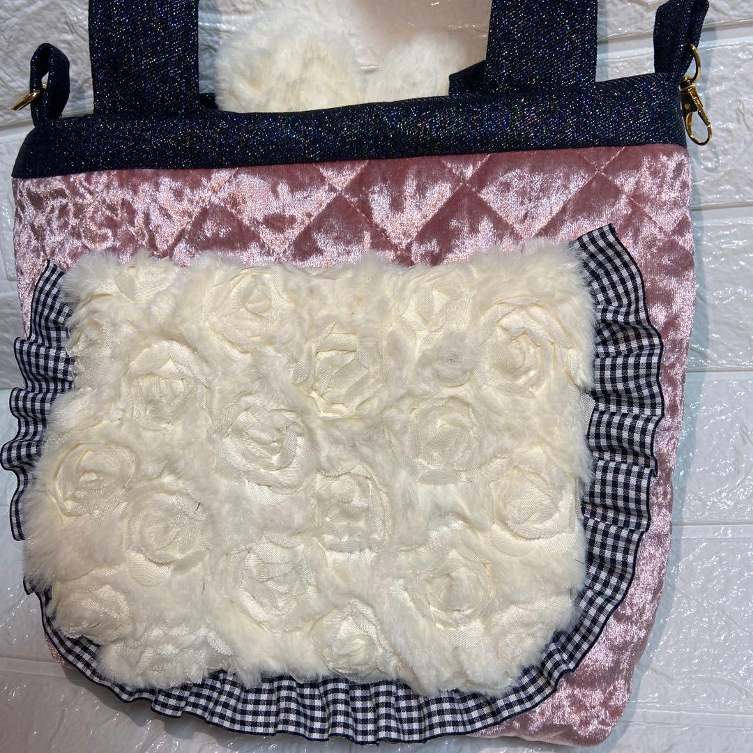 さ*ら様 コヤンイサムチョン　トートバッグ　オッドアイ　ベロア　フリルトートバッ