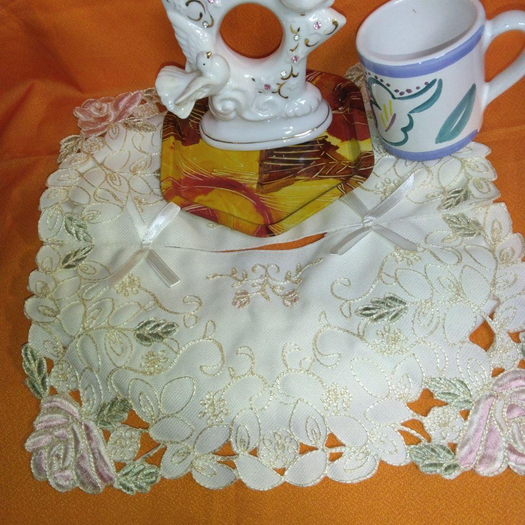 45年前のお盆～鳩の置物30年前スターバックスの　厚めカップ～ ティシューカバー