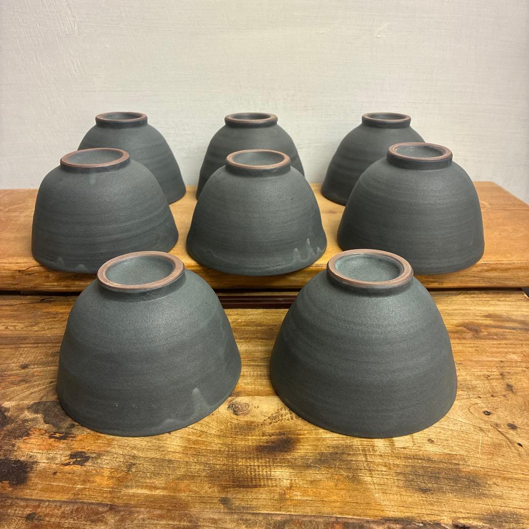 新品　陶器　陶芸作家　深茶碗8個　671