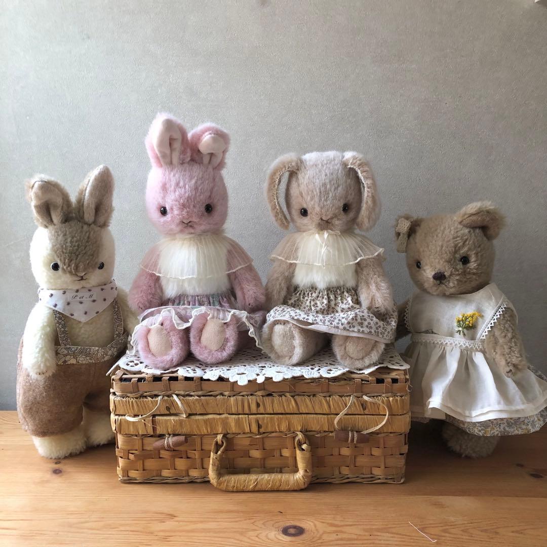 ハンドメイド　ピンクラビットちゃん　うさぎのぬいぐるみ