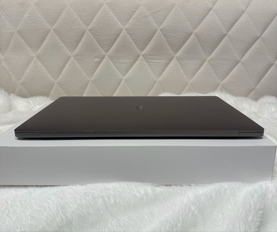 MacBook Pro 16インチ 2019 16GB 動作良好