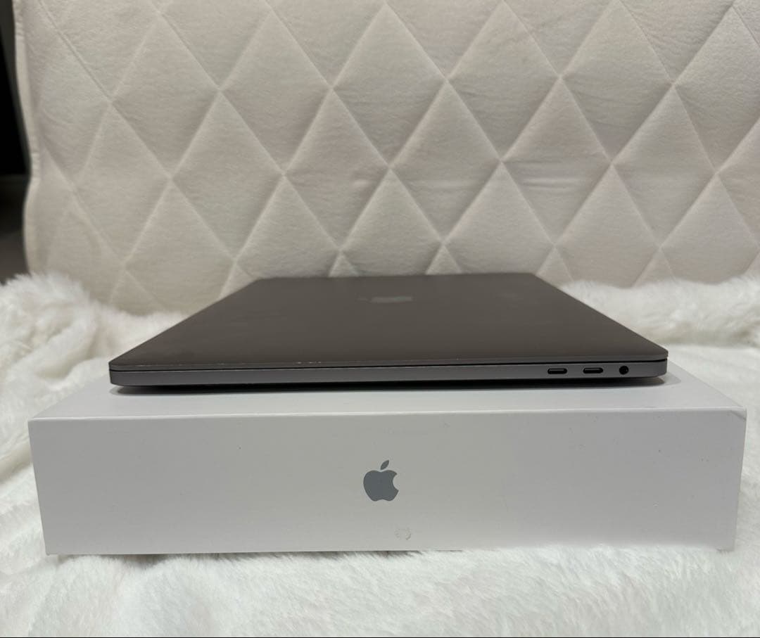 MacBook Pro 16インチ 2019 16GB 動作良好
