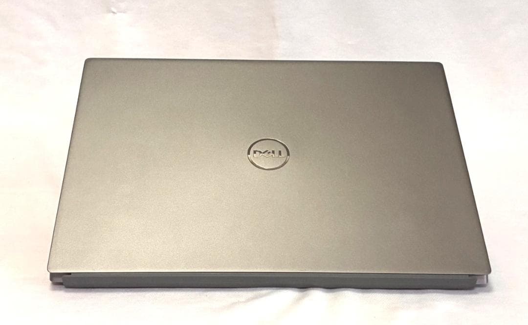 超美品 DELL Vostro 5320 2022年製 i7 12世代 EVO