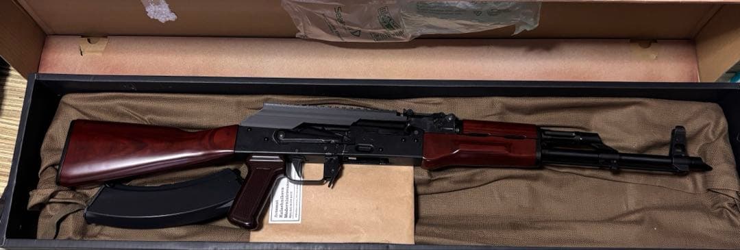 東京マルイ　美品　akm ガスガン　ガスブローバック　レールカスタム　送料込！