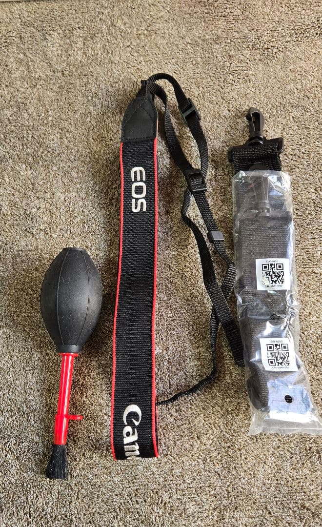 Canon EOS Kiss X9i　本体＋レンズ2本　一眼レフ　カメラ　セット