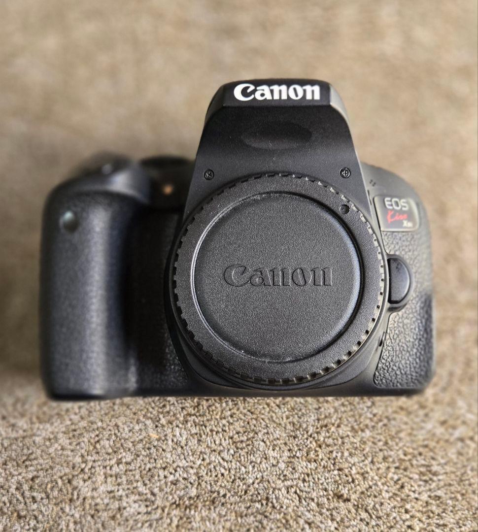 Canon EOS Kiss X9i　本体＋レンズ2本　一眼レフ　カメラ　セット