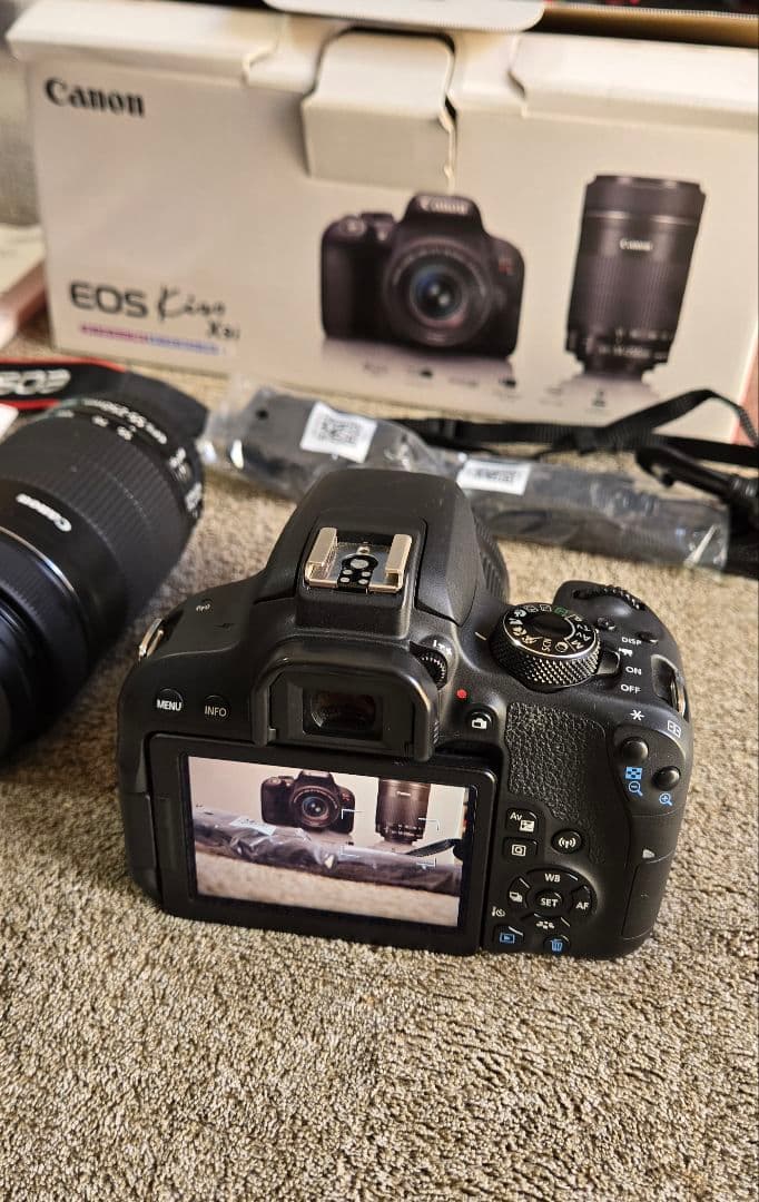 Canon EOS Kiss X9i　本体＋レンズ2本　一眼レフ　カメラ　セット