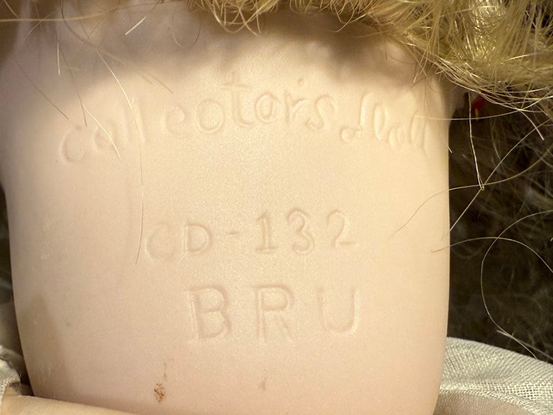 BRU ビスクドール Cd-132 コレクターズドール