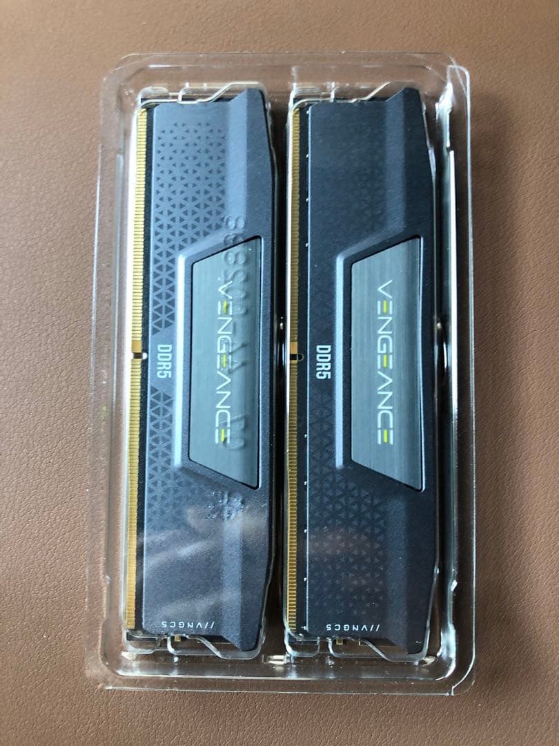 メモリー CORSAIR VENGEANCE DDR5 64GB 5600MHz AMD