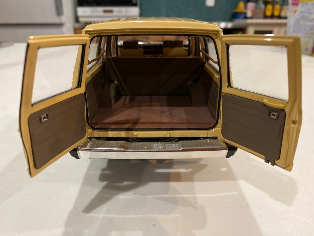 希少！TOYOTA ランドクルーザー 【京商ミニカー 1/18】