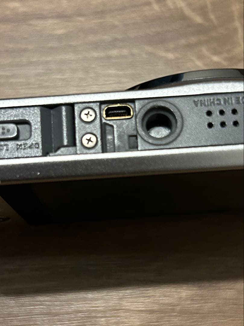 カシオ　EXILIM Ex-Z900