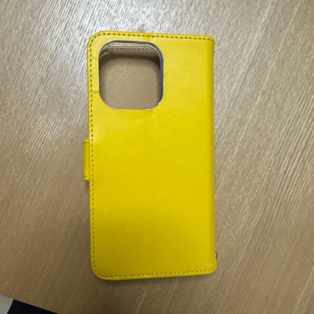 Apple iPhone 14 Pro 本体　手帳型ケース付き