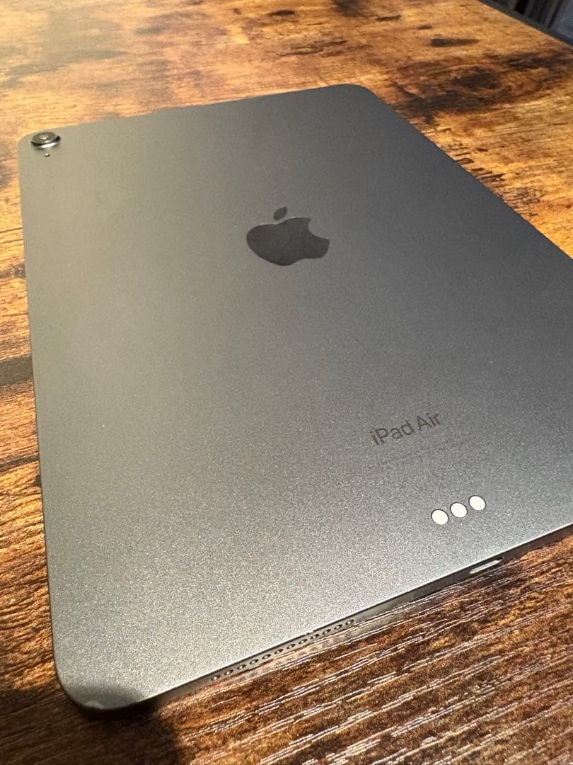 iPad air （第5世代）　256GB WiFiモデル