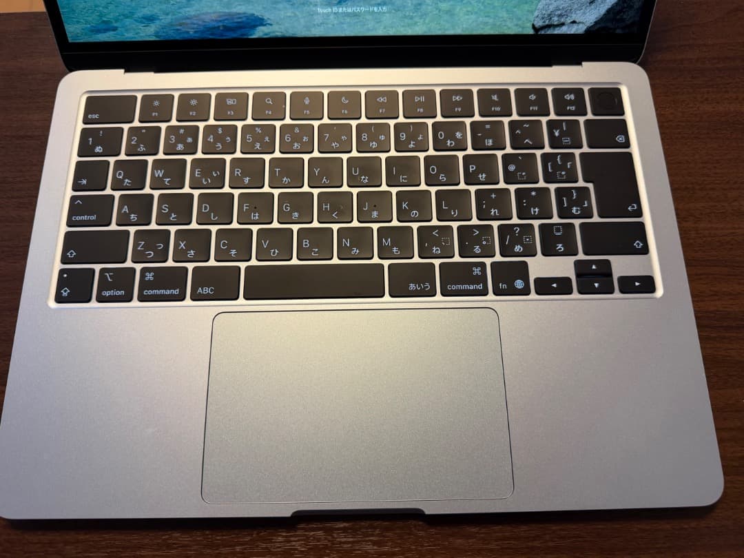 M4 Apple MacBook 13インチ ほぼ未使用　AppleCare 有