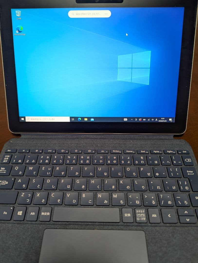 Microsoft Surface Go 本体 + キーボード