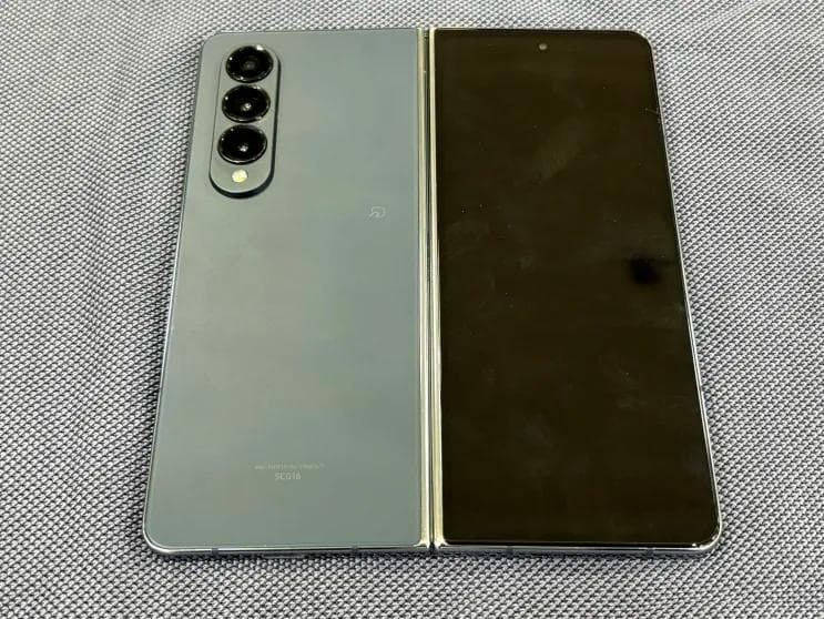 【ジャンク】Galaxy Z Fold4