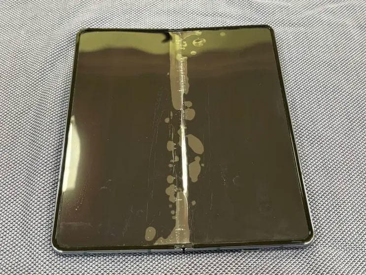 【ジャンク】Galaxy Z Fold4