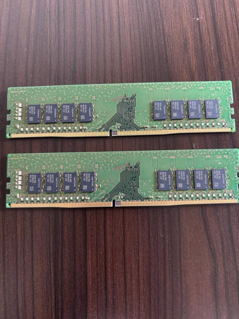 Samsung 32GB (16GB×2)　DDR4-3200　メモリー