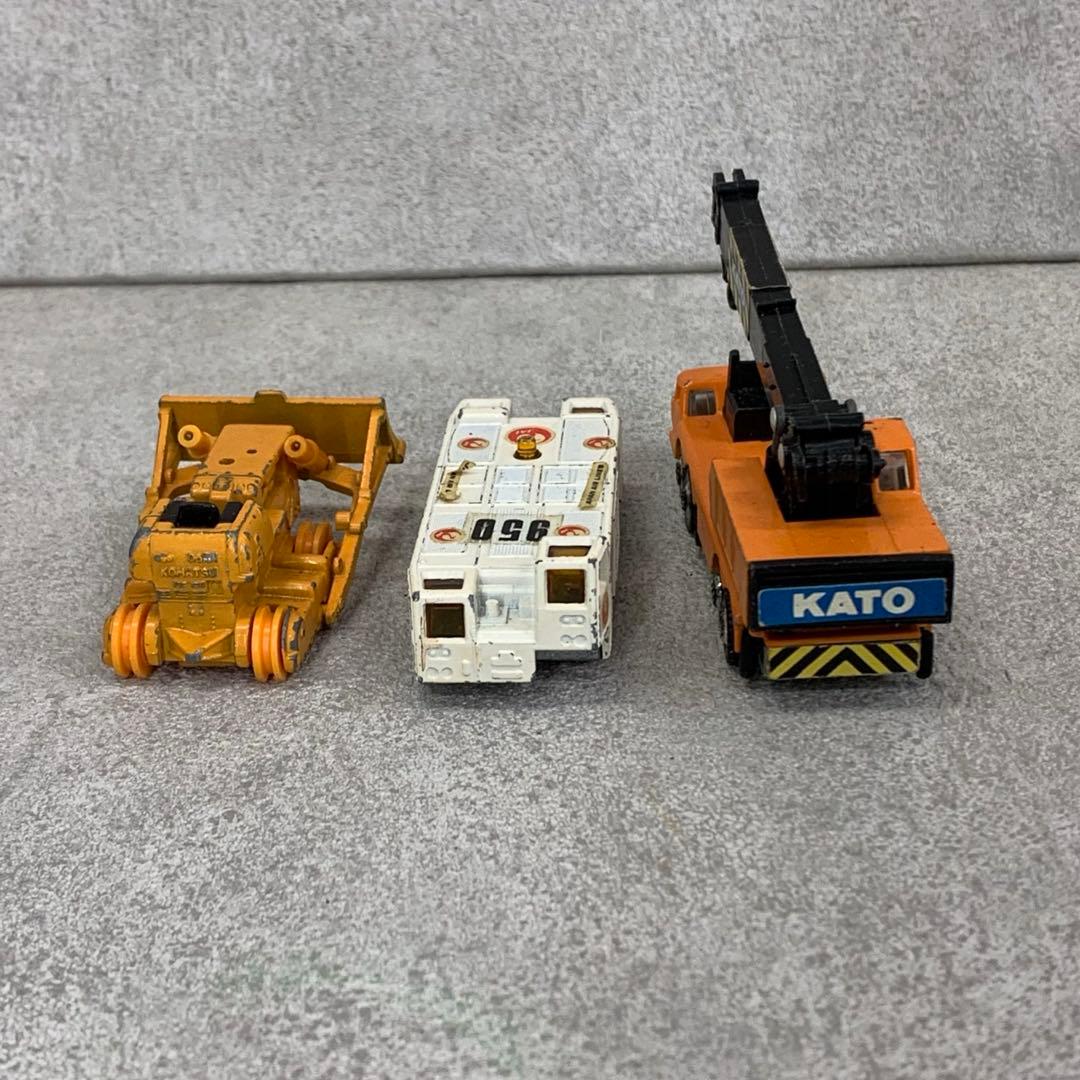 ミニカー 6点 黄色 作業車 油圧式クレーン JAL トミカ いすず