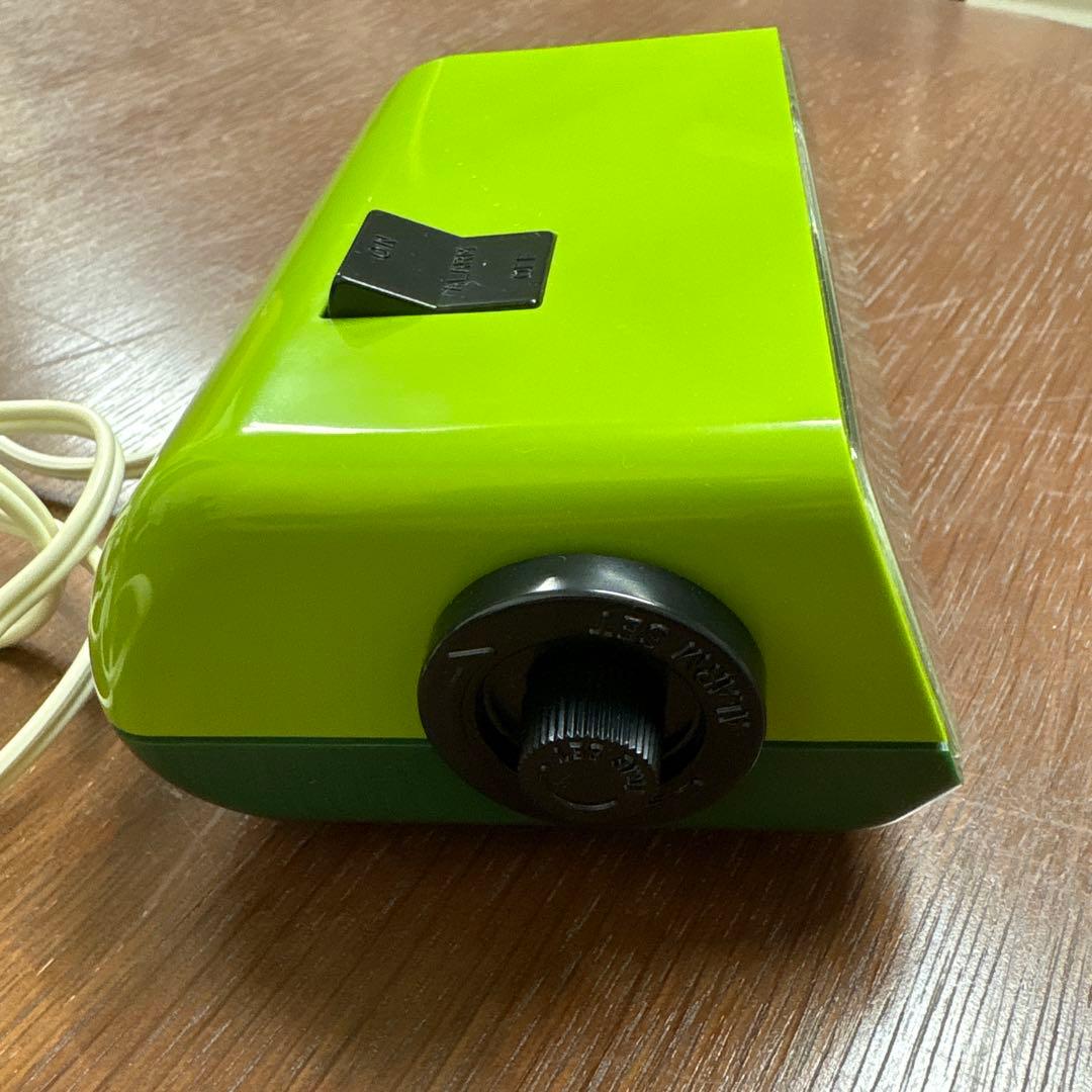 美品　citizen シチズン　デジタル電気時計