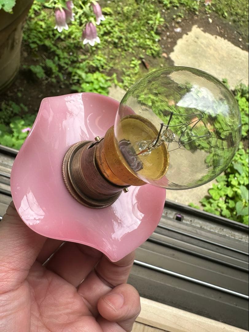 1920年代 フランス アンティーク オパリンローズの可愛らしいアトリエランプ＊