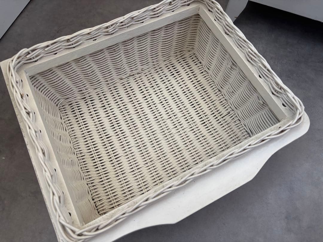 ホワイトラタン チェスト 木製 フレンチカントリー