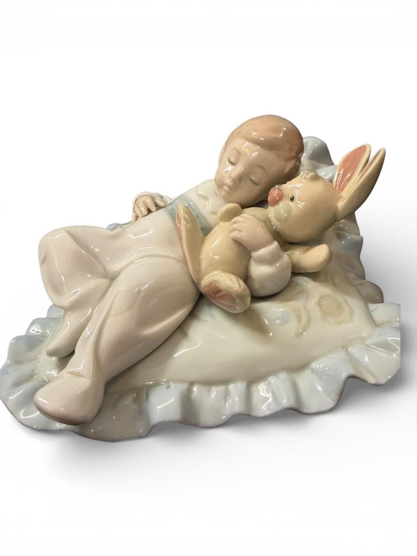 リヤドロ おやすみ、うさちゃん