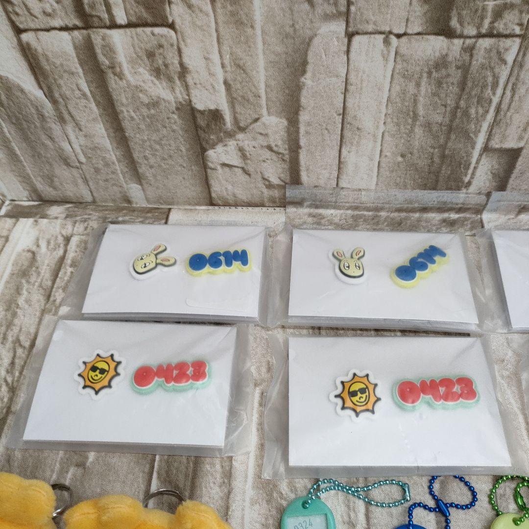 8/0324x12 TWICE グッズ まとめ売り