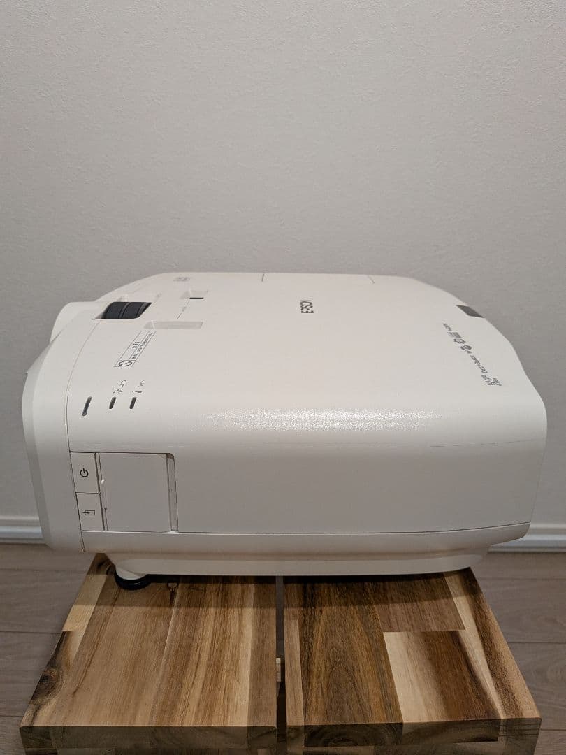 【ジャンク】エプソン　EH-TW8100W
