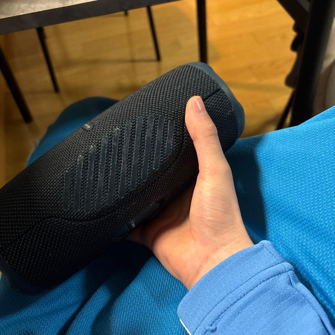 JBL ポータブルスピーカー ブラック