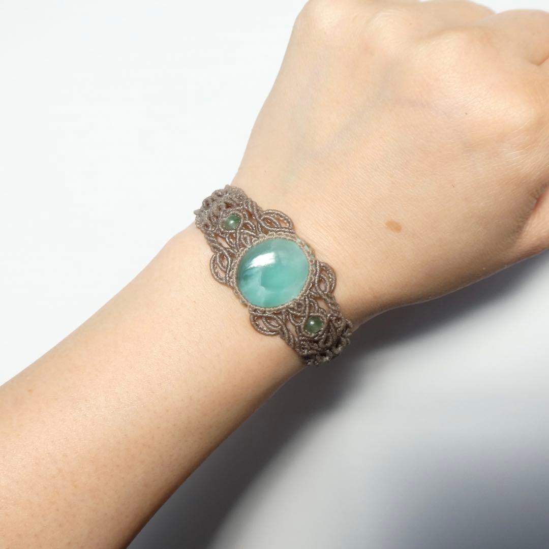 ヘミモルファイトのマクラメブレスレット