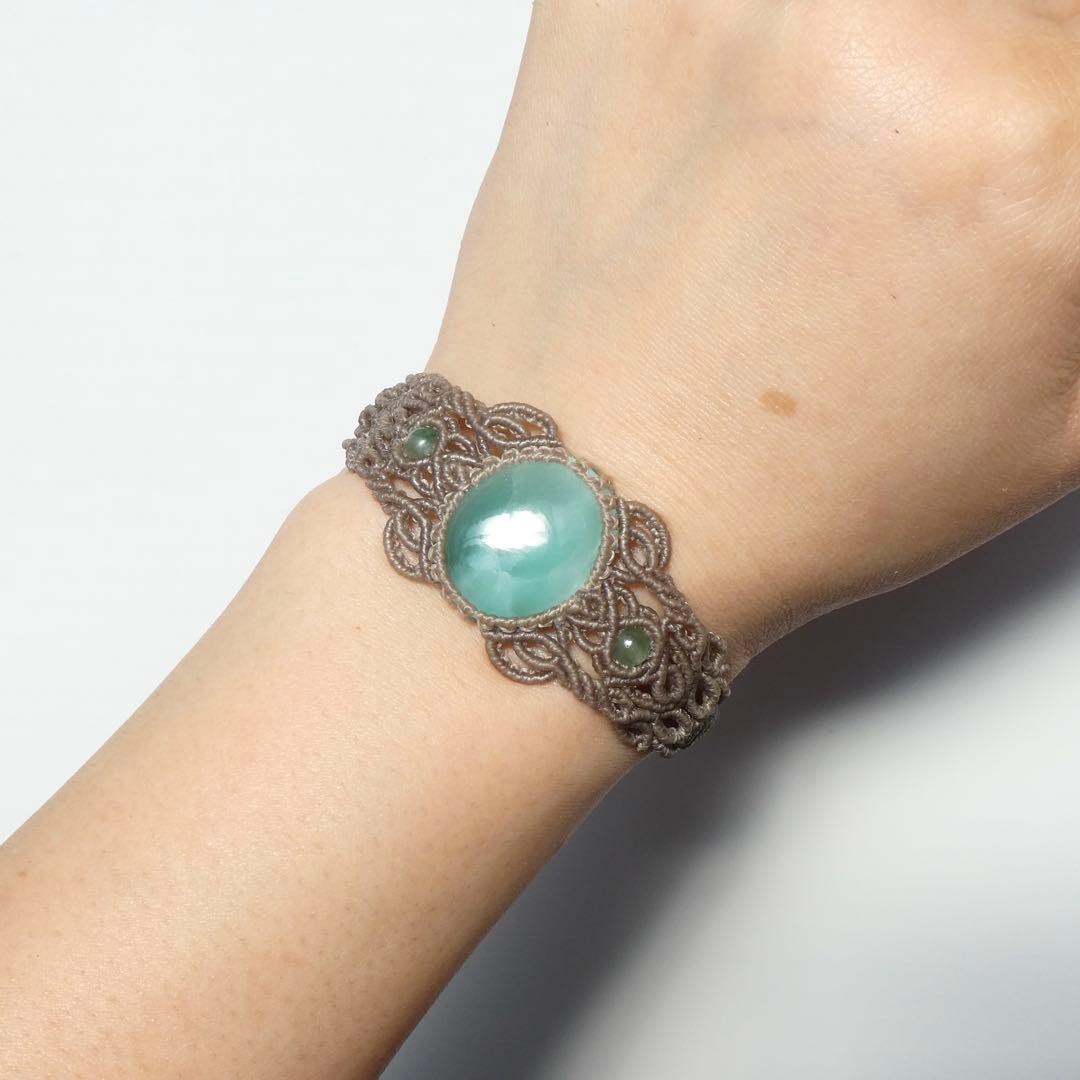 ヘミモルファイトのマクラメブレスレット