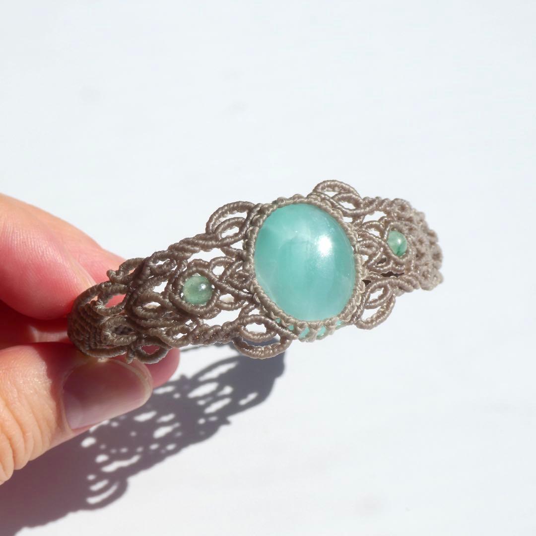 ヘミモルファイトのマクラメブレスレット