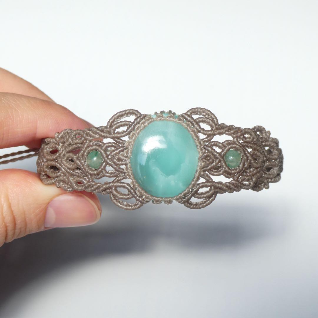 ヘミモルファイトのマクラメブレスレット