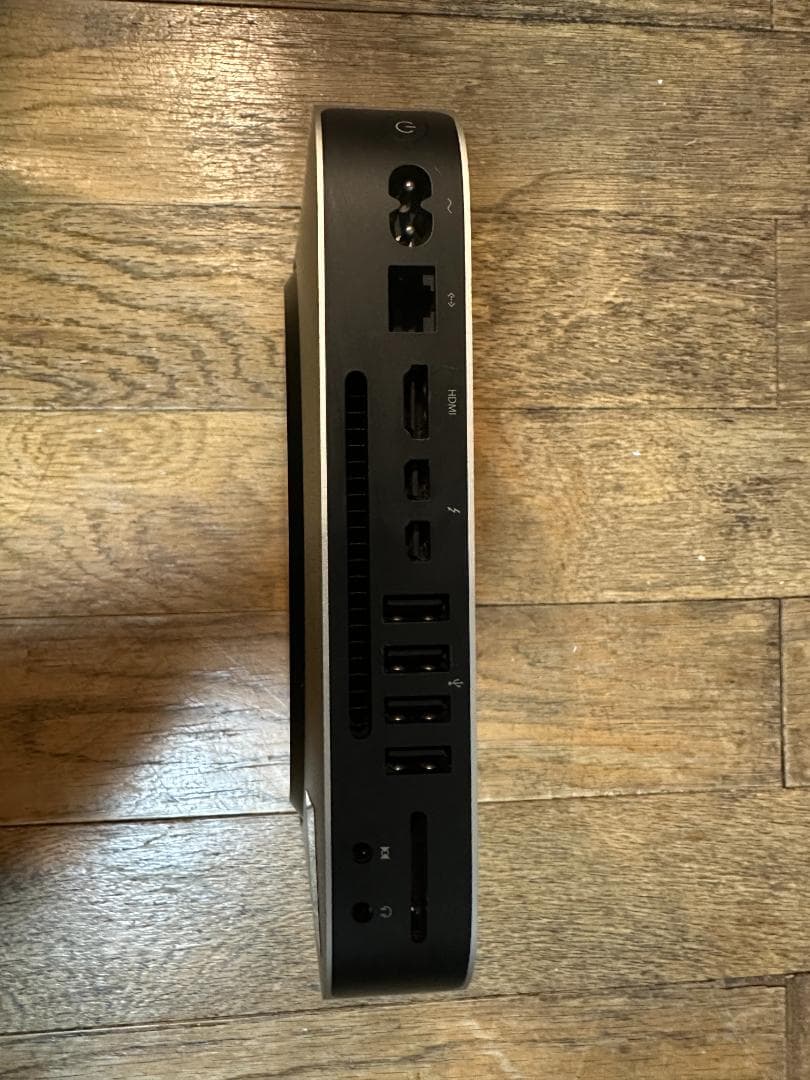 Mac mini (Late 2014)　２TB Intel Core i7