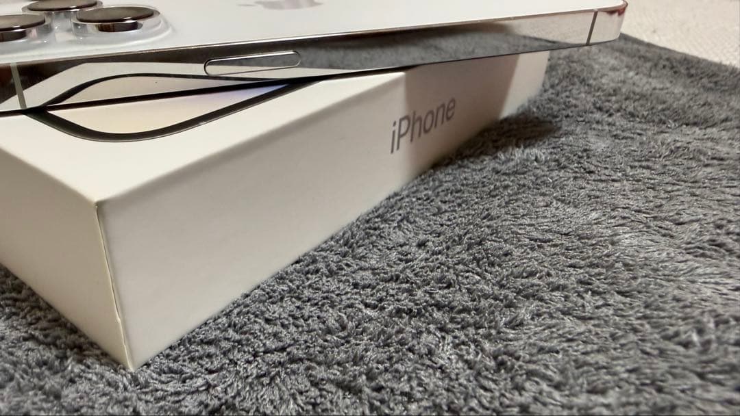 iPhone 14 Pro 128GBシルバー 本体 (超美品)(即購入OK)
