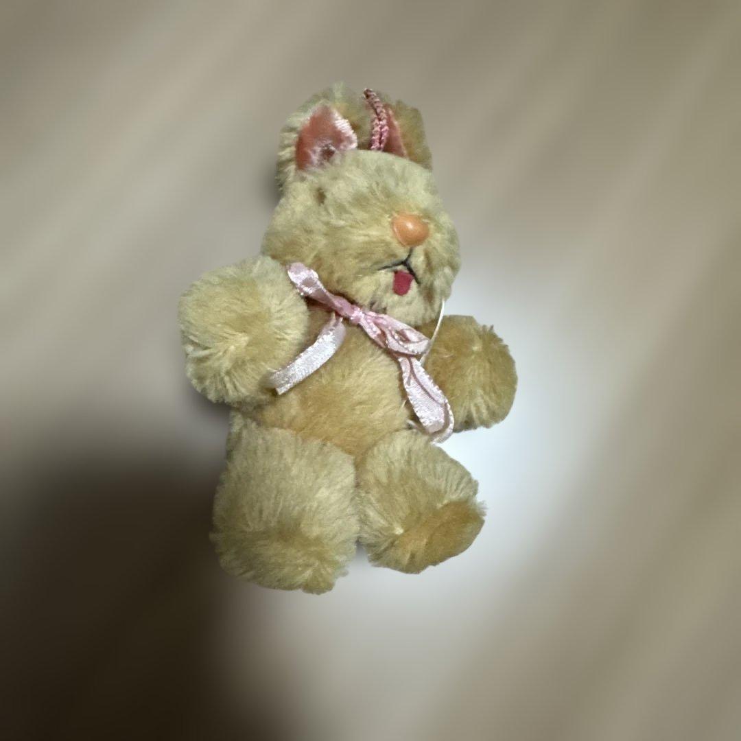 アンティーク　ポンポン　ウサギのぬいぐるみ ベージュ ピンクリボン