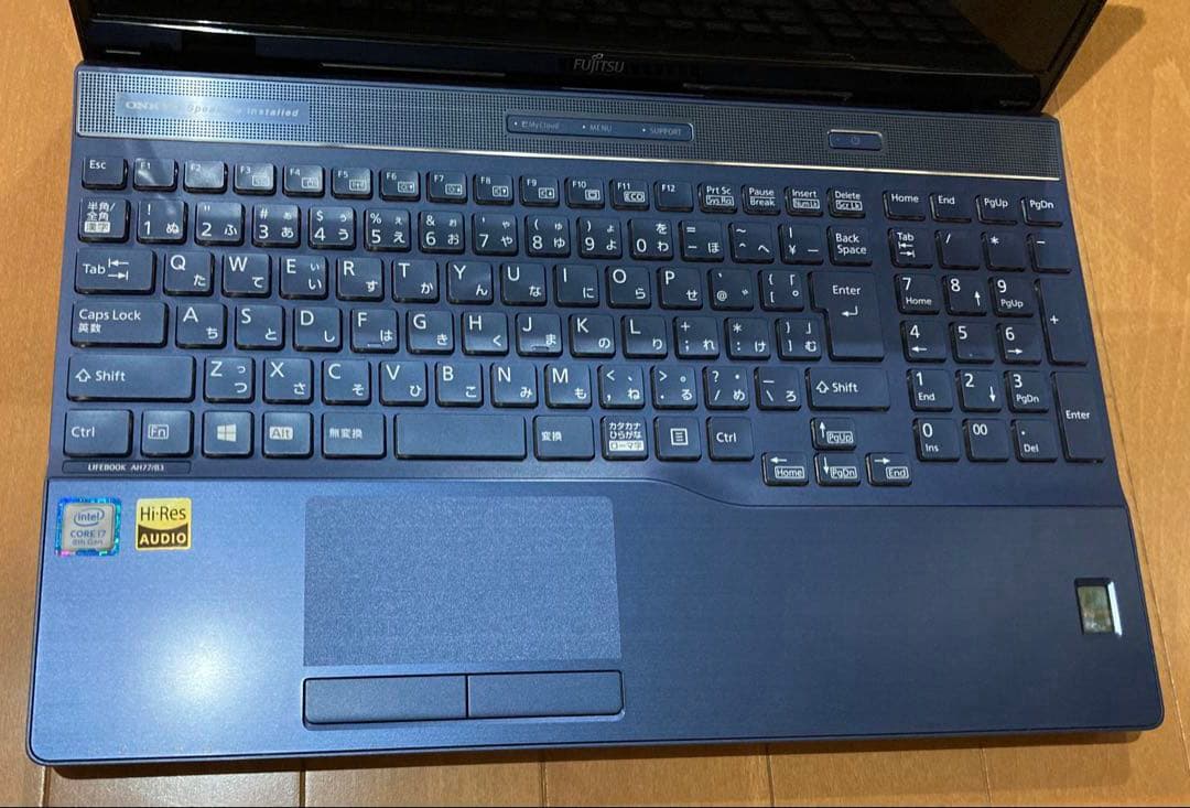 富士通 LIFEBOOK AH77/B3 Corei7-8550U SSD増設