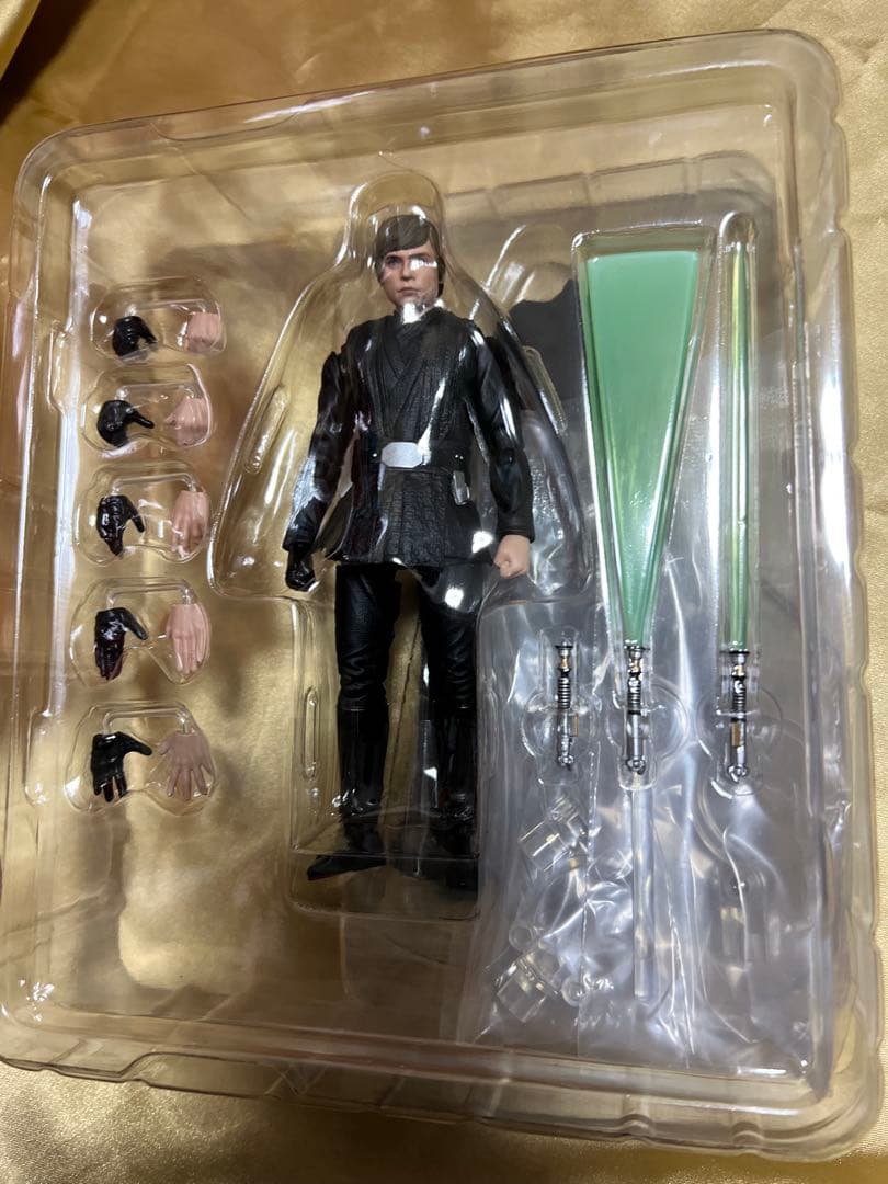 MAFEX スターウォーズ マンダロリアン ルーク・スカイウォーカー