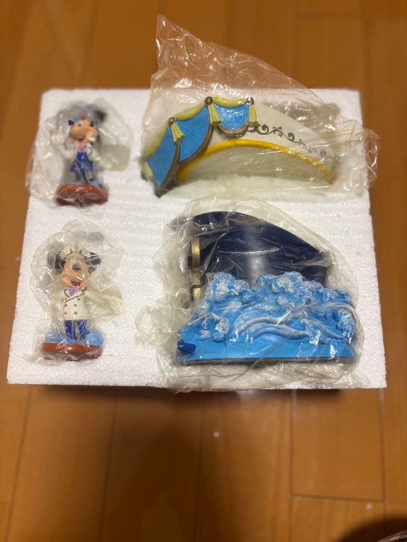 【非売品】東京ディズニーシー 5周年記念 ラッキーサマーチャンスA賞 フィギュア